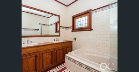 Open the Door To Character Living in Colonel Light Gardens - Photo 5