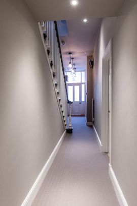 Flat to rent - Photo 1