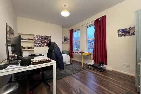 35 Sandhurst Drive, Belfast, BT9 5AY - Photo 5