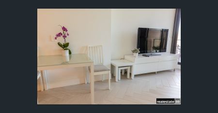 SPECTACULAR VIEWS! - Photo 2