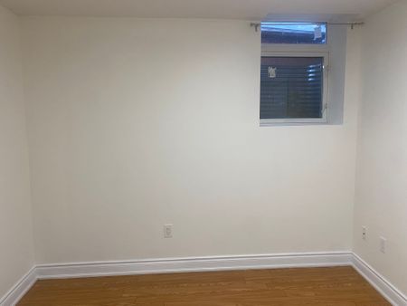 For Lease - 24 Reed Drive, Ajax, Ontario - Photo 3