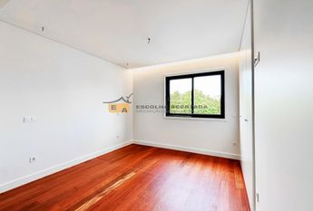 Apartamento T4 em Porto