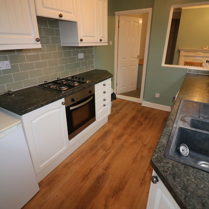 100 Anlaby Park Road South - Photo 1