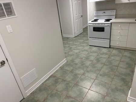 For Lease - 243 Port Royal Trail Unit# Bsmt, Toronto, Ontario - Photo 4