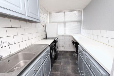 1 bedroom apartment to rent - Photo 3