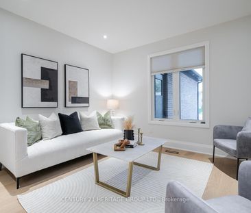 For Lease - 23 Merrylyn Drive Unit# Main, Richmond Hill, Ontario - Photo 2