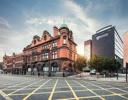 The Bruce Building, Newcastle upon Tyne - Photo 1