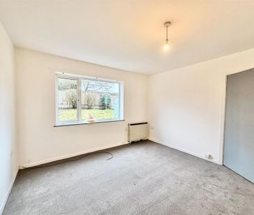 2 bedroom maisonette to rent - Photo 1