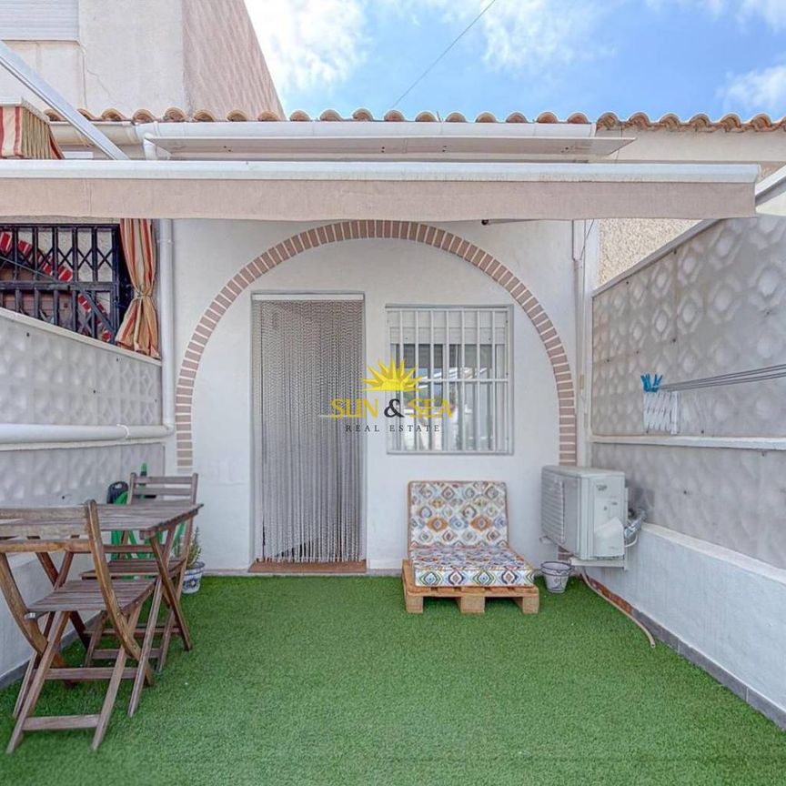 ONE-BEDROOM TOWNHOUSE – TORREVIEJA - Photo 1