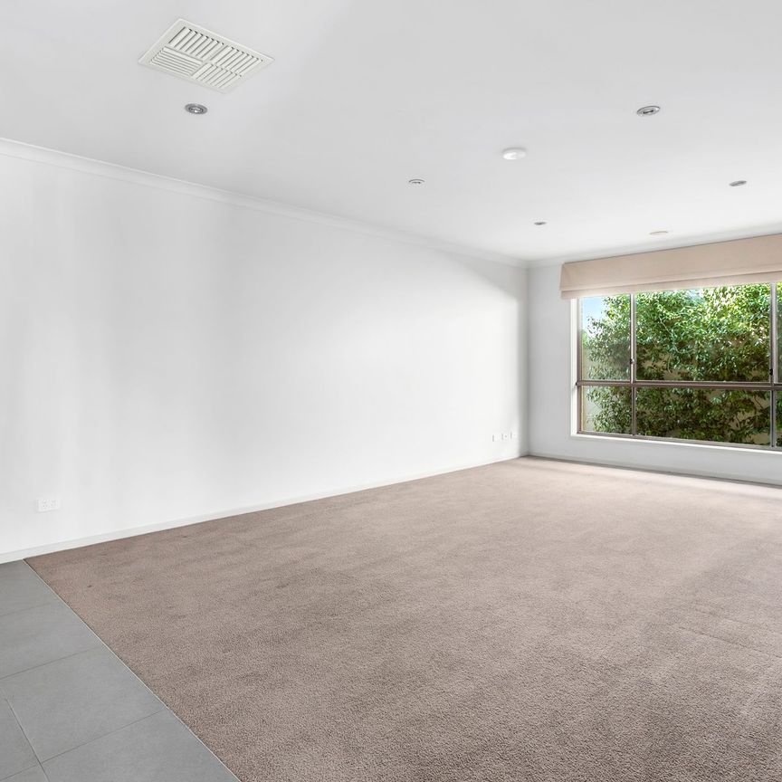 63 Chance Street, Crace ACT 2911 - House For Rent | Domain - Photo 1