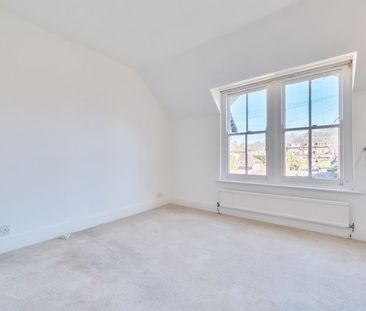Meadow Vale, Haslemere, Surrey, GU27 - Photo 5