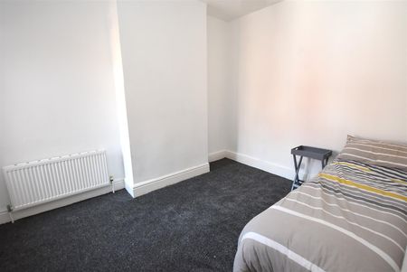 Grasville Road, Birkenhead, CH42 - Photo 5