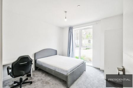 3 bedroom apartment to rent - Photo 5