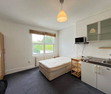 Studio Flat, Queens Road, NW4 - Photo 1