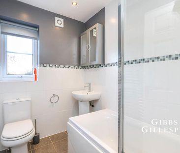 5 bedroom detached house to rent - Photo 6