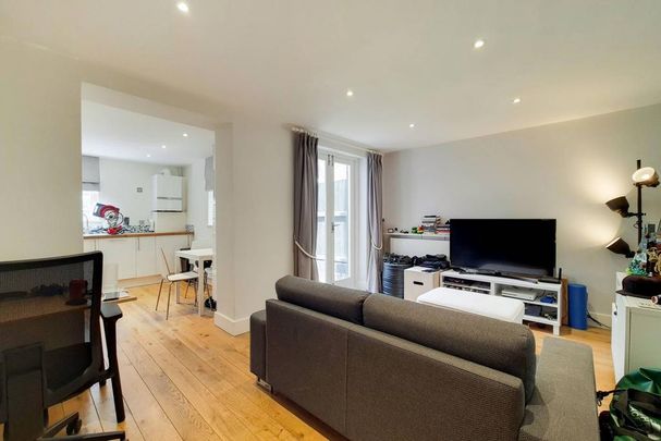 1 bedroom flat to rent - Photo 1