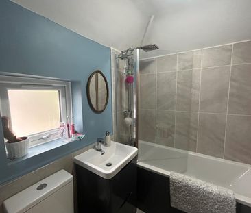 53 Vernon Way, Guildford - 1 bedroomProperty for lettings - Seymours - Photo 3