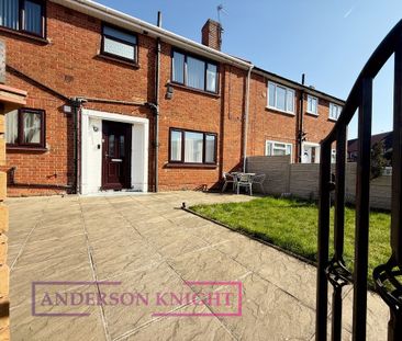 Rosary Close, TW3, Hounslow - Photo 2