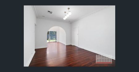 Stunning Fully Renovated Home in Prime Bassendean Location - Photo 2