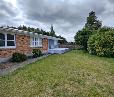 Two bedrooms close to university - Photo 1