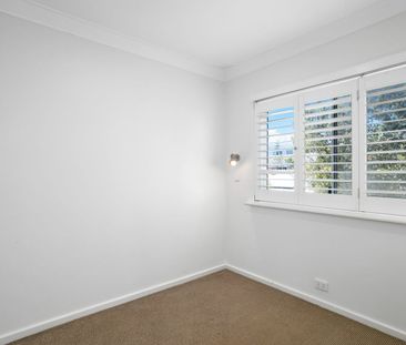 THIS IS A MUST SEE! - Photo 3