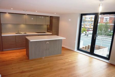 Modern 1 bedroom property in a modern development located close to Tufnell park - Photo 2