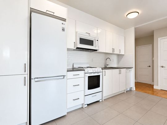 For Lease - 990 Avenue Road Unit# 104, Toronto, Ontario - Photo 1