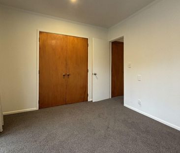 Paraparaumu - 3 Bedrooms - Photo 6
