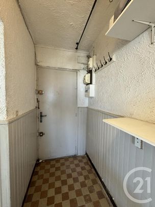 Location Appartement 2 pièces 43m² MARSEILLE 4ème - Photo 1