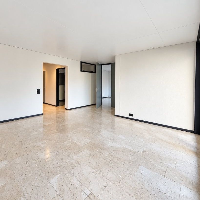 Stilvolle 3.5-Zimmer-Wohnung mit Terrasse und hochwertigem Ausbau! - Photo 1