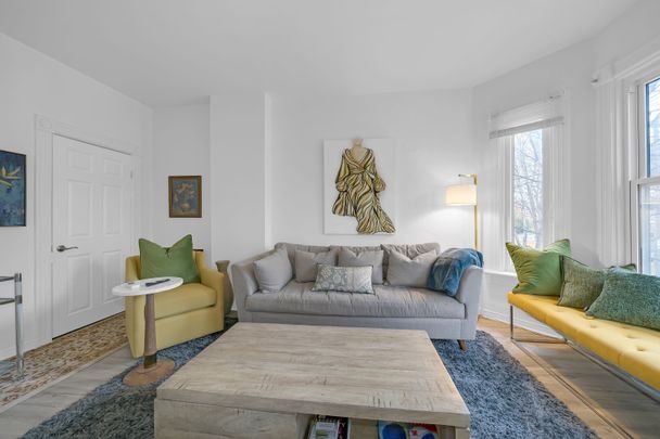 For Lease - 87 Oxford Street Unit# Upper, Toronto, Ontario - Photo 1