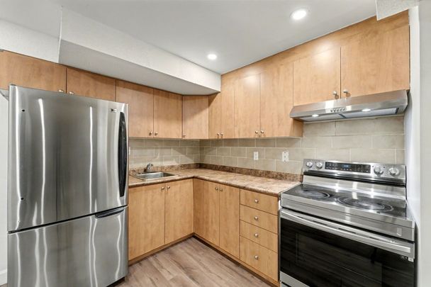 For Lease - 1032 Blueheron Boulevard Unit# Bsmt, Mississauga, Ontario - Photo 1