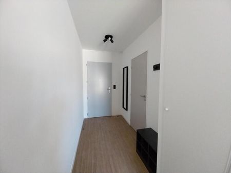 Location Appartement 1 pièce 18m² ORLEANS 45000 - Photo 5