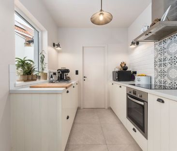 EERSTE BEZOEKDAG VOLZET! Prachtig afgewerkte woning met 3 slaapkame... - Photo 4