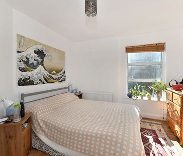 1 Bed Flat, Park Road, N8 - Photo 3