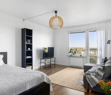 Jungfrudansen, Solna - Foto 1