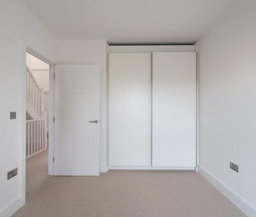 3 bedroom apartment to rent - Photo 5