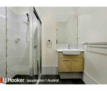 Modern & Private - Photo 4