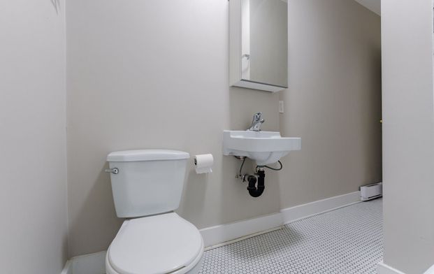 For Lease - 2584 Yonge Street Unit# C, Toronto, Ontario - Photo 1