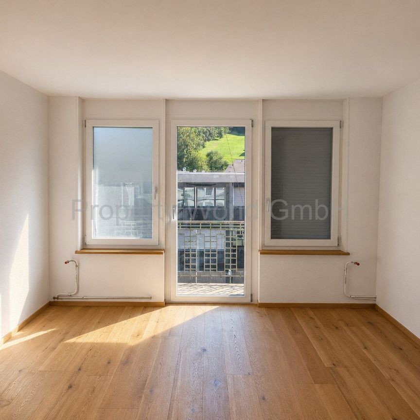 Ich bin frisch saniert und warte an der Teufenerstrasse auf dich - Photo 1