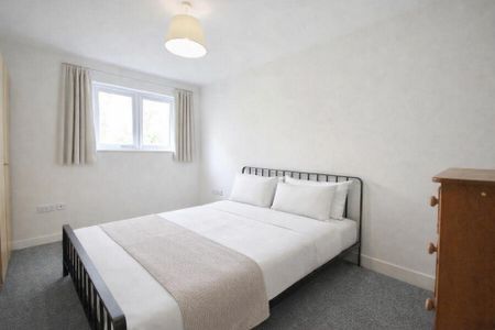 2 bedroom detached house to rent - Photo 2