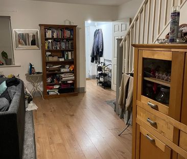 Room in a Shared House, Tavistock Grove, CR0 - Photo 1