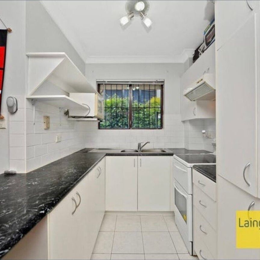 Canterbury - Photo 2