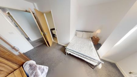 4 bedroom house to rent - Photo 3