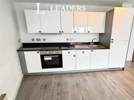 2 bedroom flat to rent - Photo 4