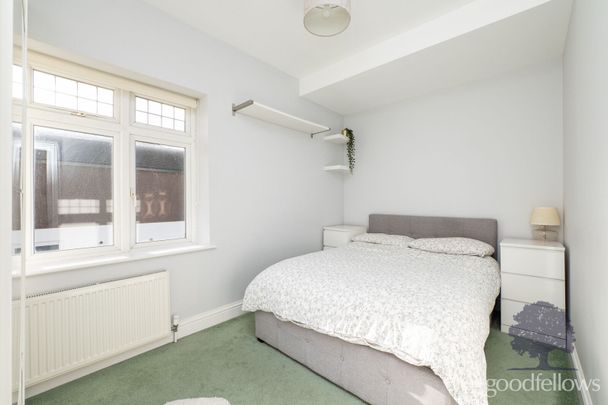 Park Hill, Carshalton, SM5 - Photo 1