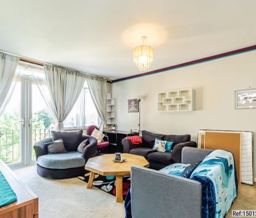 2 bed Flat in Marlborough Court Croydon Road, Westerham, TN16 1EU - Photo 5