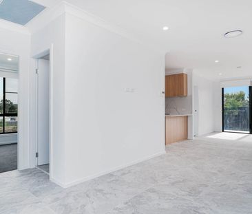 Architect Inspired - Family Living in the Heart of Bellbird - Photo 1