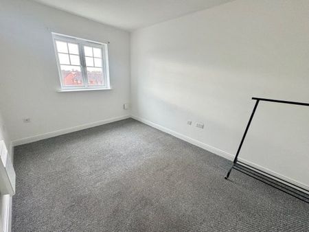 Rushbury Court, L15 - Photo 2