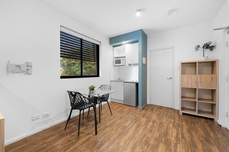 Fully Furnished, As-New studio in the heart of Bondi Junction for Lease. - Photo 5